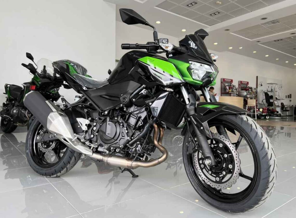 Kawasaki Z400