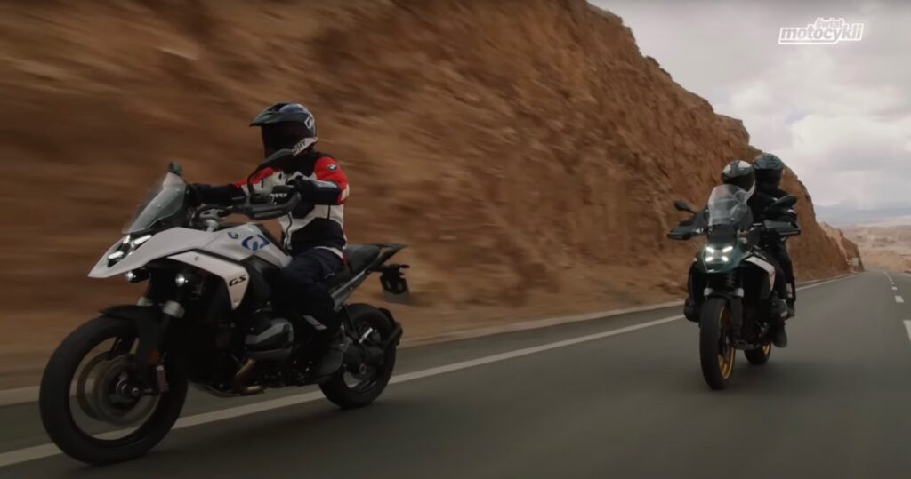 Menschen fahren BMW R 1300 GS Motorräder